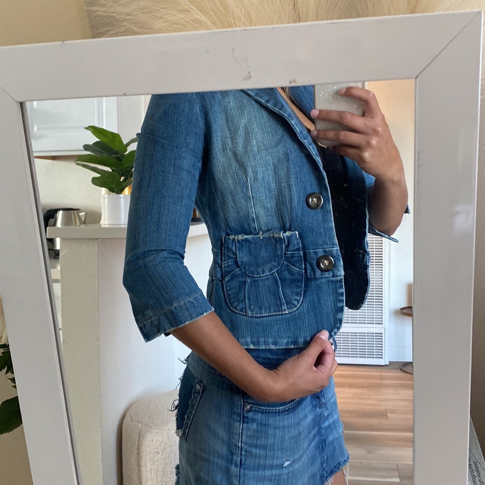Cropped Y2K Jean Jacket